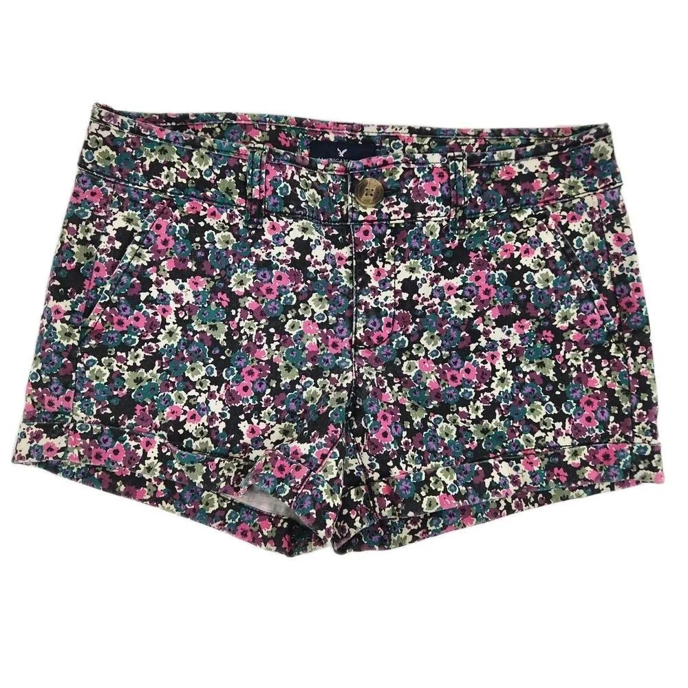 American Eagle Purple Floral Print Stretch Shorts Womens Size 0 Pink Cottagecore